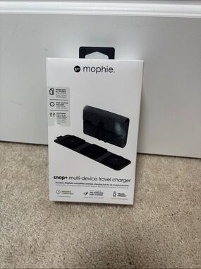 mophie Snap+ Multi-Device Travel Charger - Black